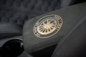 ABT-RS3-630-Mallorca-Interieur_Besickung-Armlehne