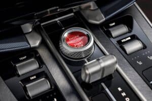 Aston-Martin-Vanquish-25-New-12-2048×1536