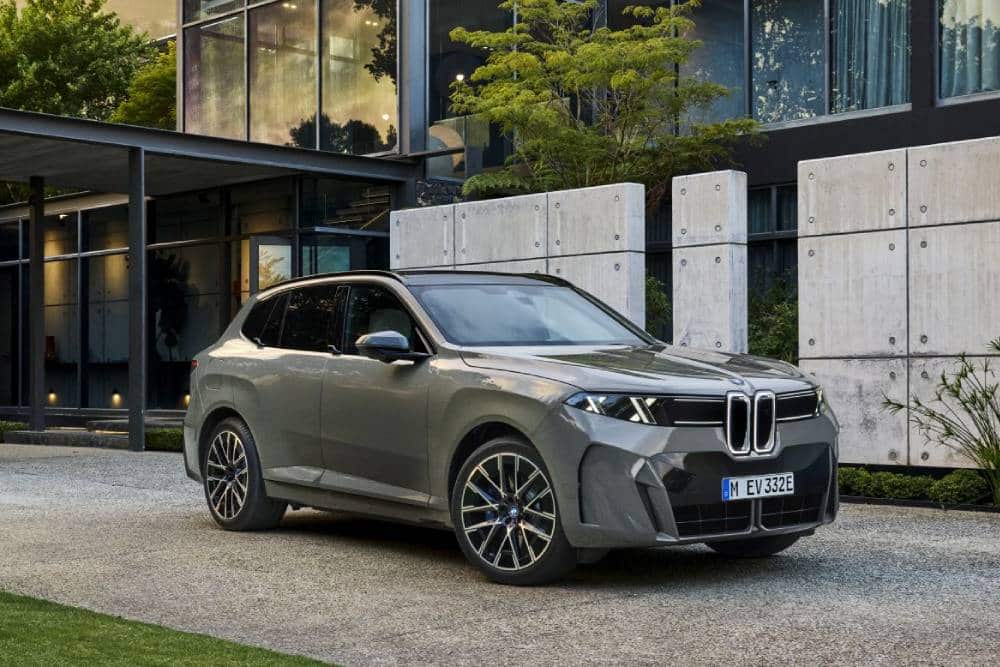 https://autogreeknews.gr/wp-content/uploads/2026/07/BMW_X5_a_iX5_2026-4.jpg