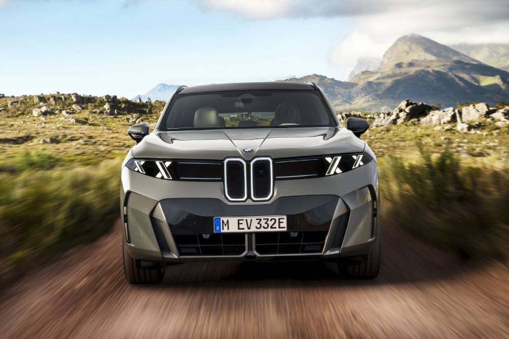 https://autogreeknews.gr/wp-content/uploads/2026/07/BMW_X5_a_iX5_2026-5.jpg