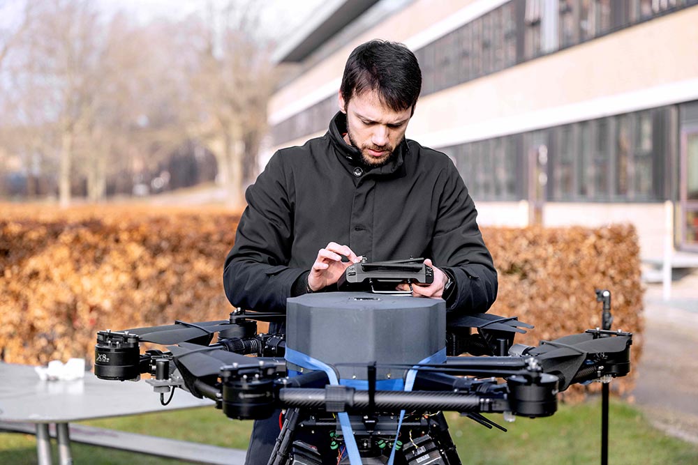 https://autogreeknews.gr/wp-content/uploads/2026/07/Drone_Aggelis-4.jpg