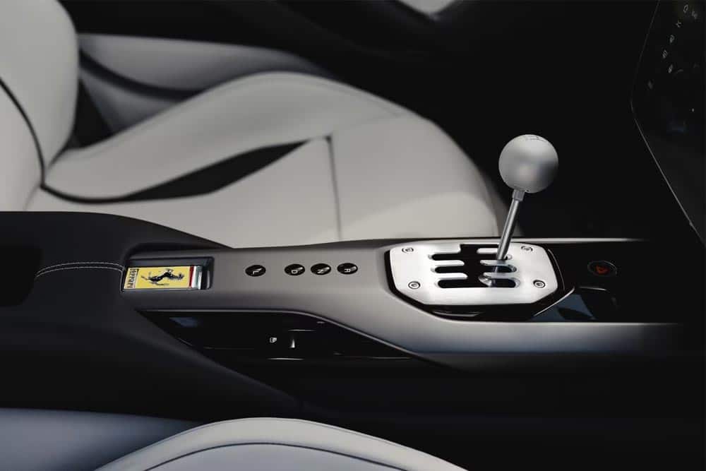 https://autogreeknews.gr/wp-content/uploads/2026/07/Ferrari-12Cilindri-Manuale-5.jpg