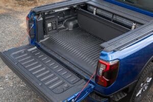 Ford-Ranger_XLT_PHEV