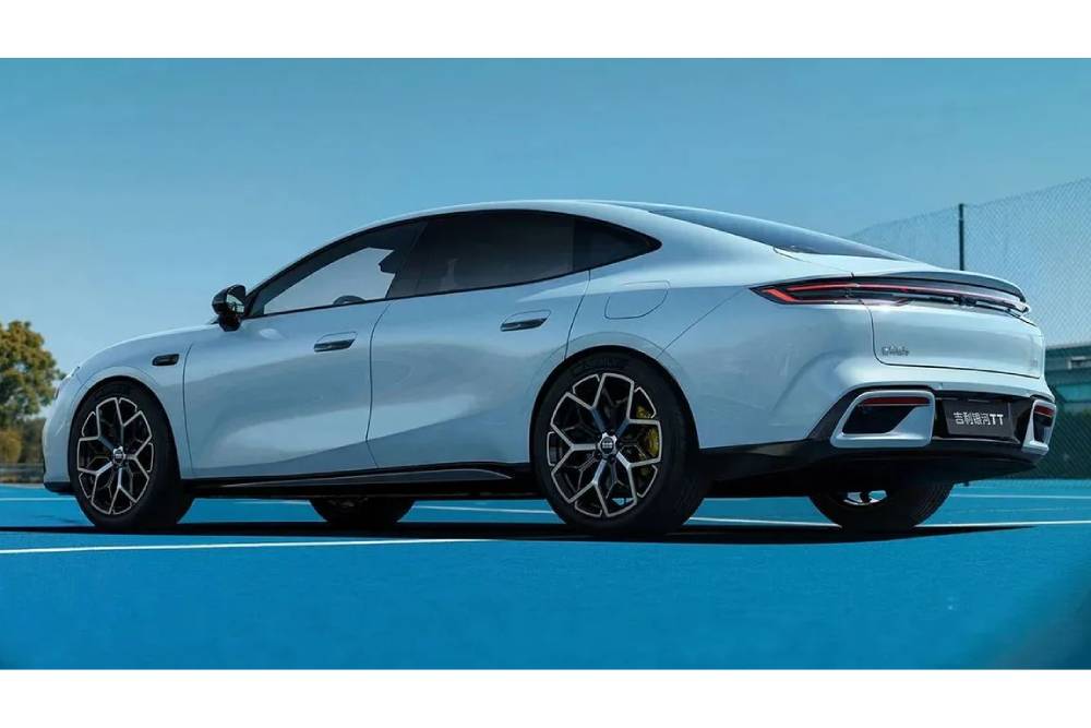 https://autogreeknews.gr/wp-content/uploads/2026/07/Geely-Galaxy-TT-New-China-6_result22.jpg