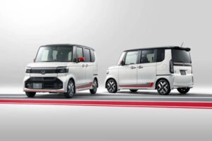 Honda-N-Box-Honda-Access-Sporty-Style-3-2048×1068