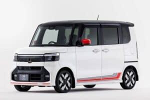 Honda-N-Box-Honda-Access-Sporty-Style-4-2048×1366
