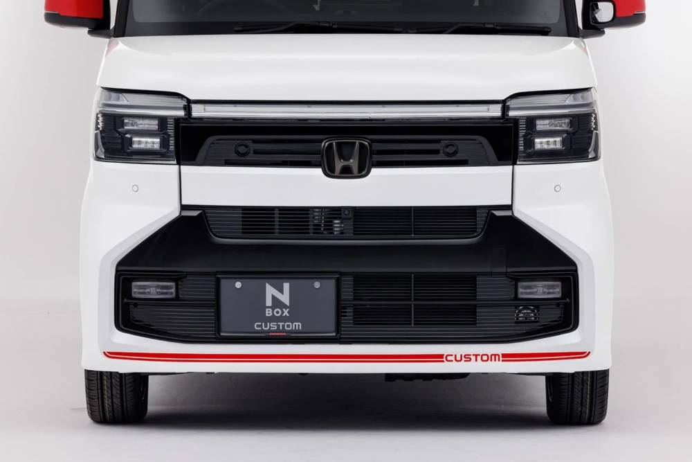 https://autogreeknews.gr/wp-content/uploads/2026/07/Honda-N-Box-Honda-Access-Sporty-Style-8-2048x1366-1.jpg