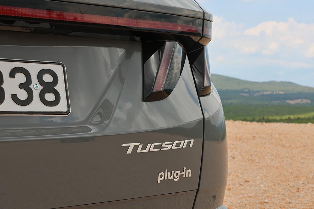 https://autogreeknews.gr/wp-content/uploads/2026/07/Hyundai-Tucson-PHEV-2026-14.jpg