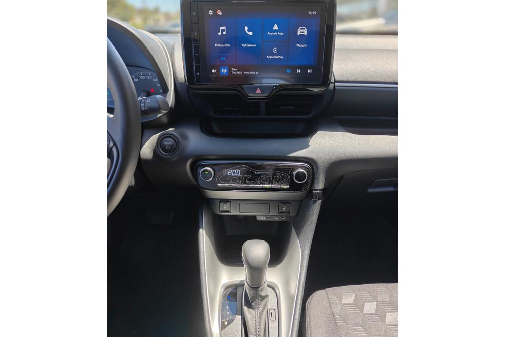 https://autogreeknews.gr/wp-content/uploads/2026/07/Mazda2-Hybrid-2025-used-5.jpg