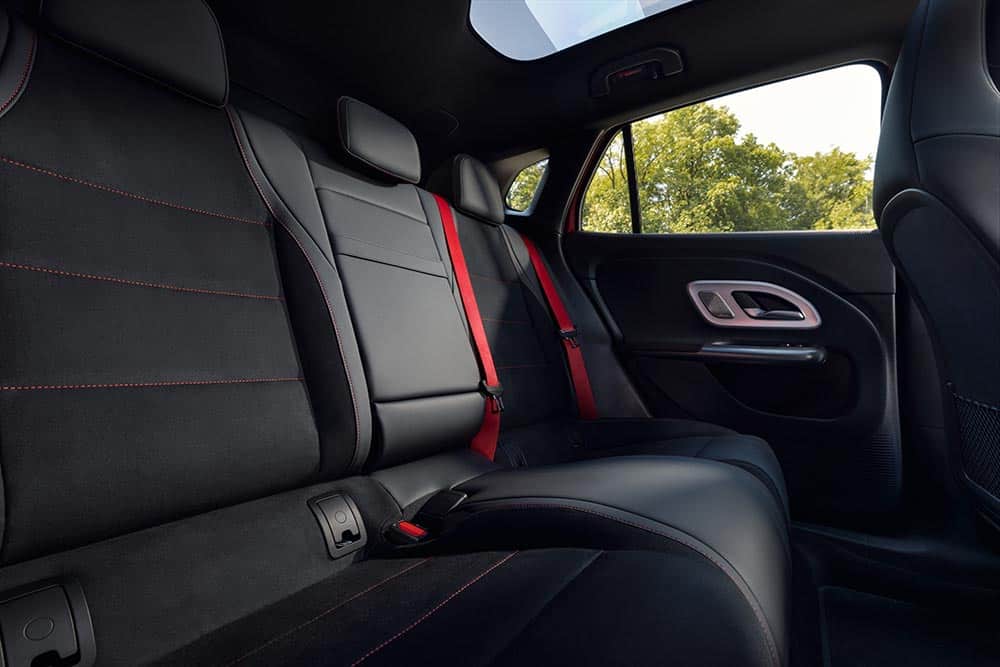https://autogreeknews.gr/wp-content/uploads/2026/07/Mercedes-GLA-2026-15.jpg