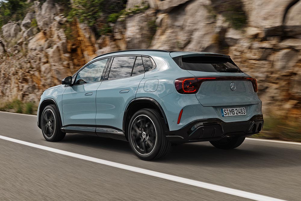 https://autogreeknews.gr/wp-content/uploads/2026/07/Mercedes-GLA-2026-2.jpg