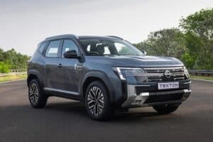 Nissan-Tekton-(3)