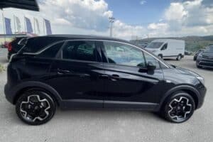 Opel-Crossland-2023-9