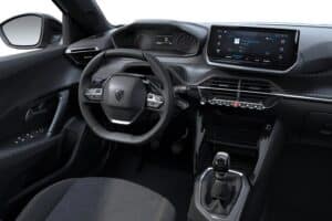 Peugeot-2008-1.2-Turbo-100-interior