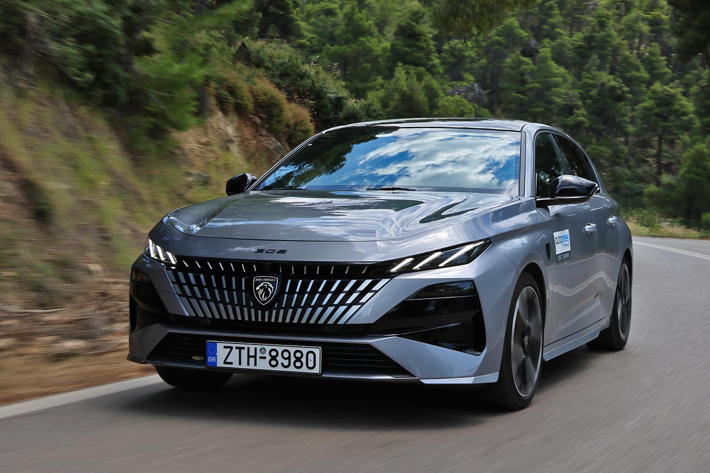 Δοκιμή Peugeot 308 1.2 Hybrid 145 e-DCS6