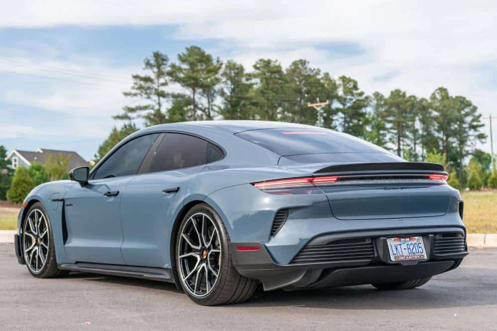 https://autogreeknews.gr/wp-content/uploads/2026/07/Porsche_Taycan_Turbo_GT_2025-11.jpg