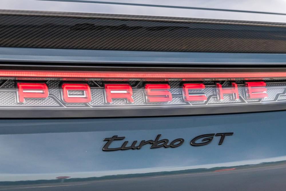https://autogreeknews.gr/wp-content/uploads/2026/07/Porsche_Taycan_Turbo_GT_2025-7.jpg