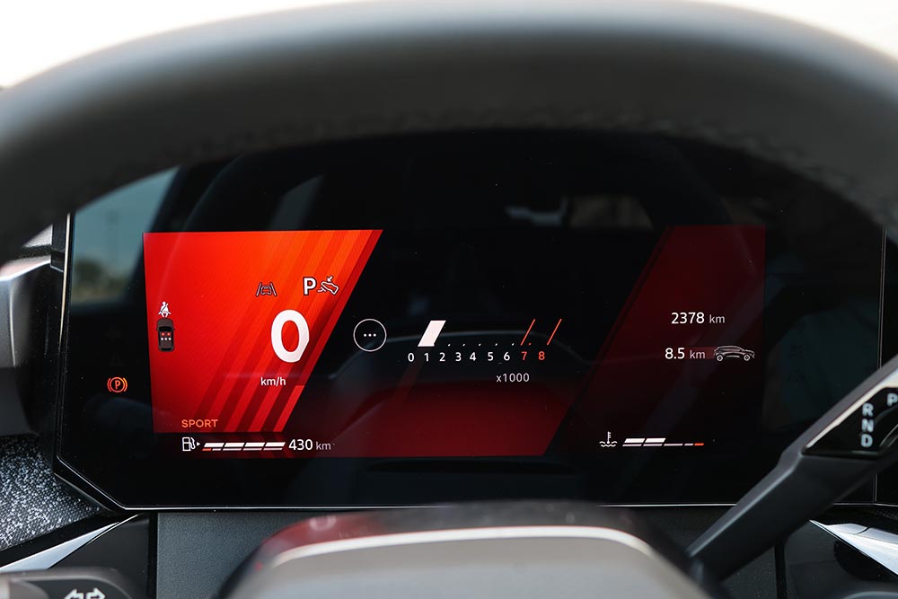 https://autogreeknews.gr/wp-content/uploads/2026/07/Renault-Clio-1.2-TCe-115-EDC-interior-13.jpg