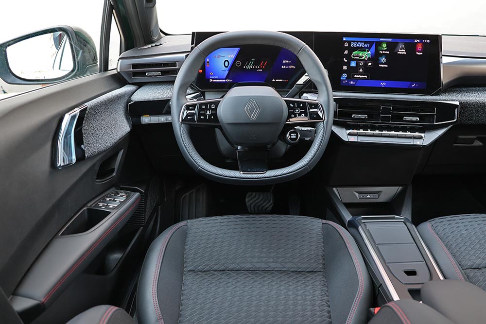 https://autogreeknews.gr/wp-content/uploads/2026/07/Renault-Clio-1.2-TCe-115-EDC-interior-2.jpg