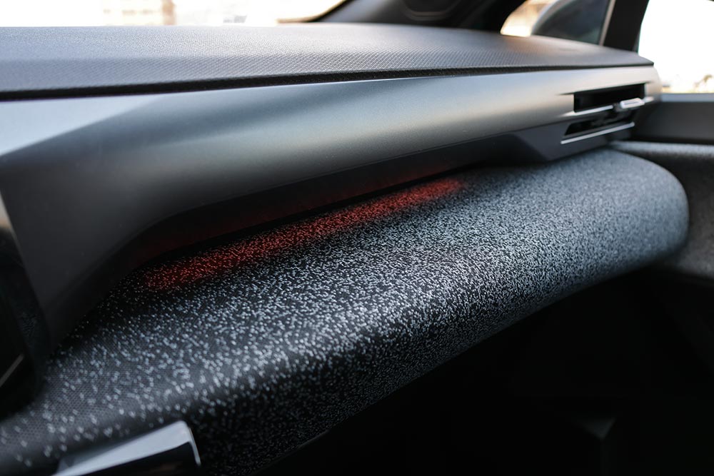 https://autogreeknews.gr/wp-content/uploads/2026/07/Renault-Clio-1.2-TCe-115-EDC-interior-21.jpg