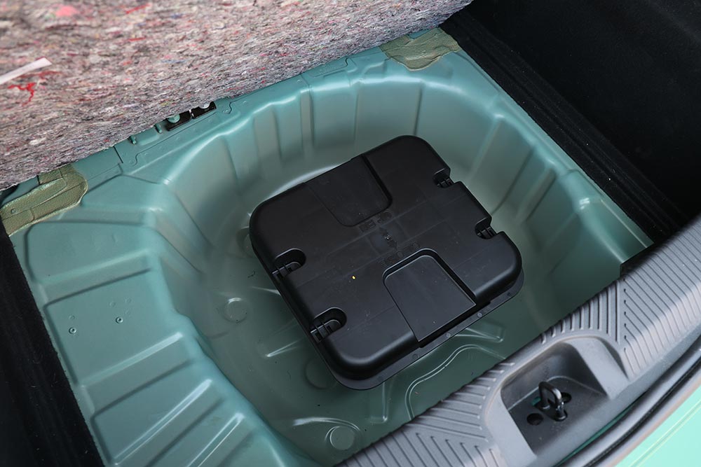 https://autogreeknews.gr/wp-content/uploads/2026/07/Renault-Clio-1.2-TCe-115-EDC-interior-23.jpg