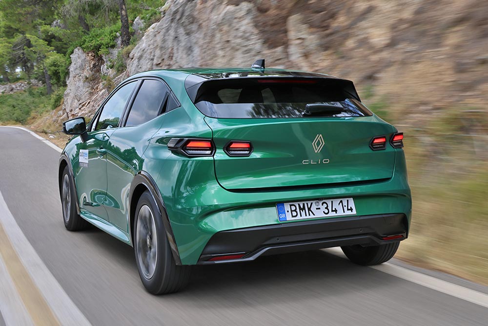 https://autogreeknews.gr/wp-content/uploads/2026/07/Renault-Clio-2026-17.jpg