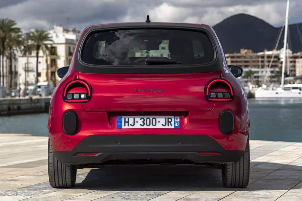 https://autogreeknews.gr/wp-content/uploads/2026/07/Renault-Twingo-2026-2.jpg