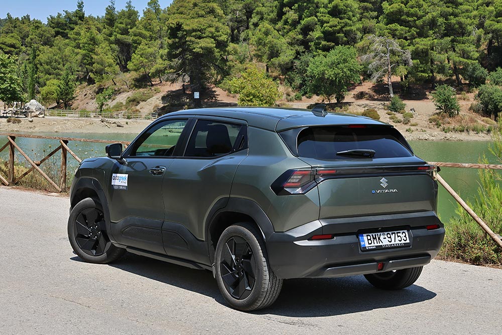 https://autogreeknews.gr/wp-content/uploads/2026/07/Suzuki-e-Vitara-2WD-7.jpg
