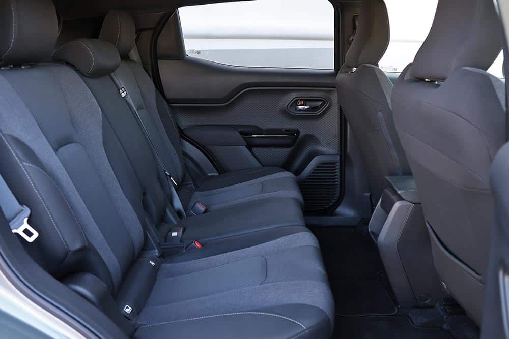 https://autogreeknews.gr/wp-content/uploads/2026/07/Suzuki-e-Vitara-2WD-interior-15.jpg
