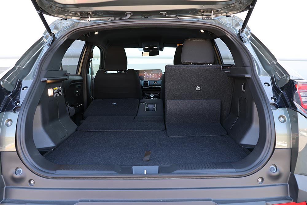 https://autogreeknews.gr/wp-content/uploads/2026/07/Suzuki-e-Vitara-2WD-interior-19.jpg