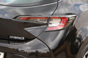 Toyota-Corolla-Hybrid-logo