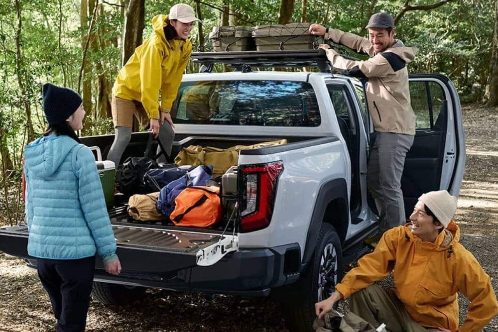https://autogreeknews.gr/wp-content/uploads/2026/07/Toyota-Hilux-Accessories-1-2048x1281-1.jpg