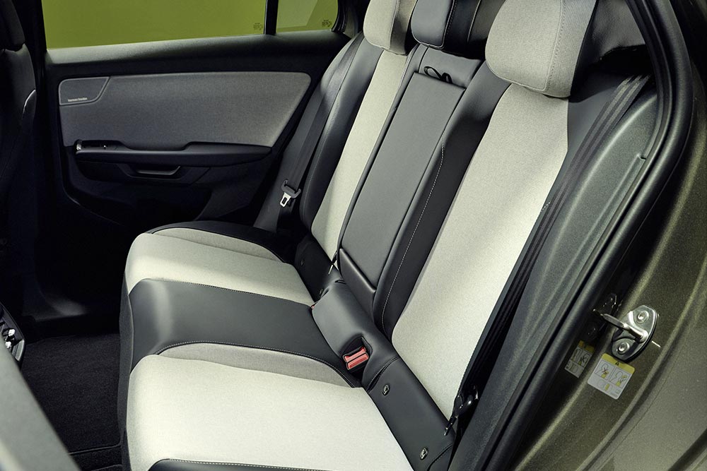 https://autogreeknews.gr/wp-content/uploads/2026/07/VW-ID.-Cross-5.jpg