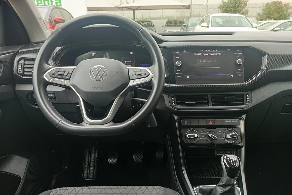 https://autogreeknews.gr/wp-content/uploads/2026/07/VW-T-Cross-2023-used-4.jpg