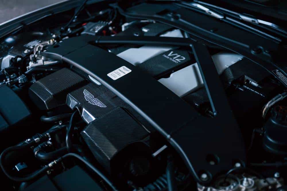 https://autogreeknews.gr/wp-content/uploads/2026/07/aston_martin_vanquish61.jpg