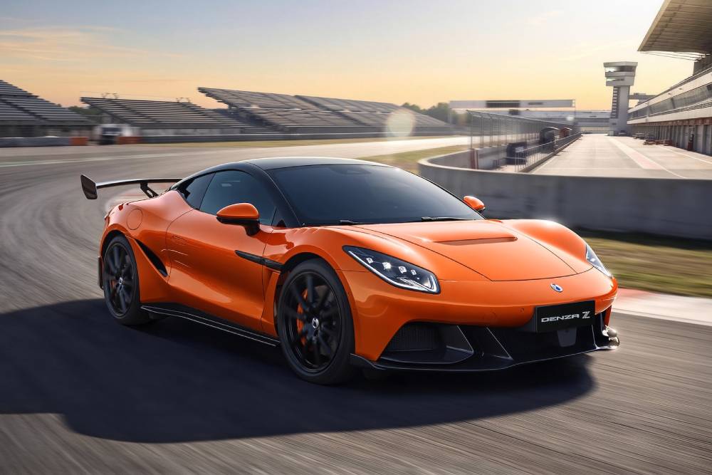 https://autogreeknews.gr/wp-content/uploads/2026/07/byd-denza-z-9.jpg