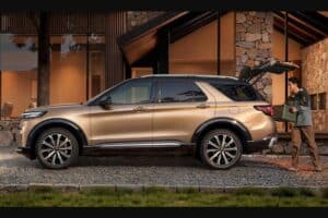 ford explorer china 02