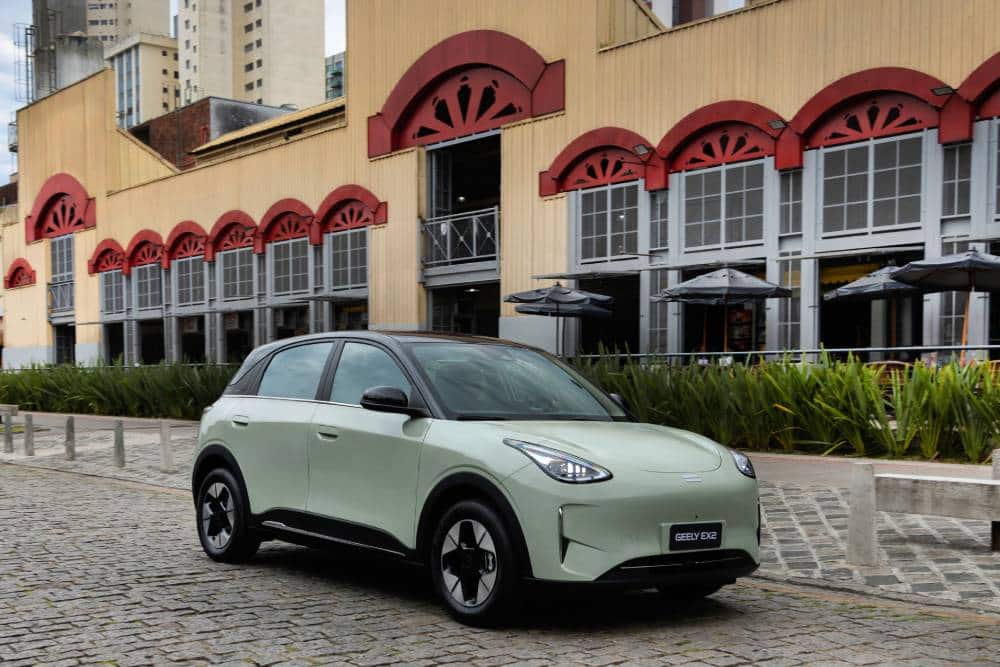 https://autogreeknews.gr/wp-content/uploads/2026/07/geely_ex219.jpg
