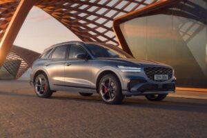 Νέο και ακόμα πιο γουστόζικο Genesis GV70