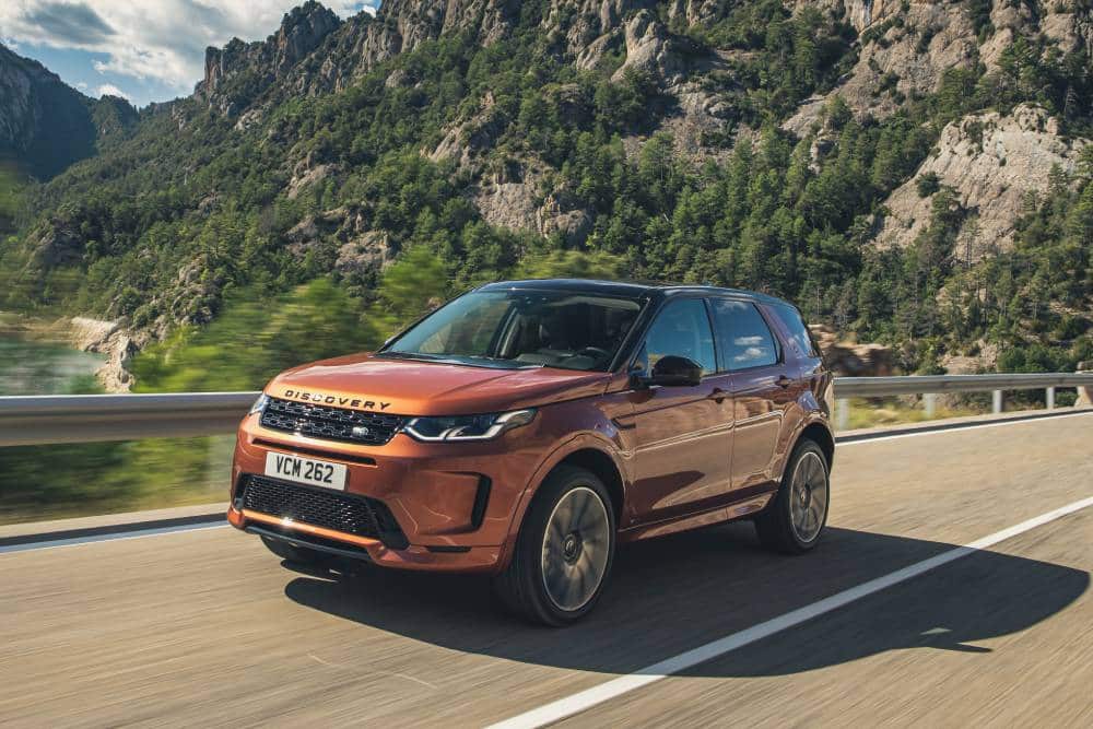 https://autogreeknews.gr/wp-content/uploads/2026/07/land_rover_discovery_sport_d240_s_r-dynamic_66.jpg