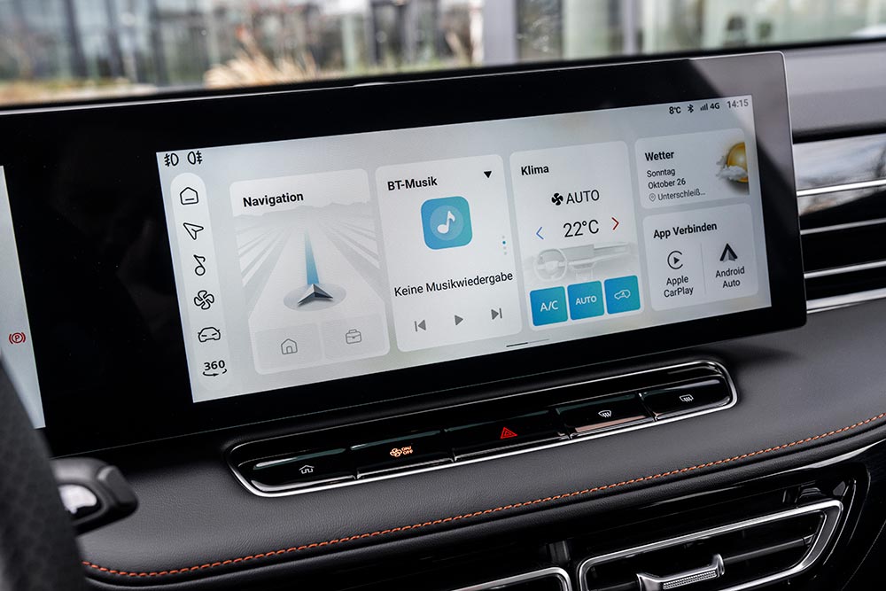 https://autogreeknews.gr/wp-content/uploads/2026/07/mg-hs-hybrid-11.jpg