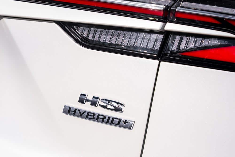 https://autogreeknews.gr/wp-content/uploads/2026/07/mg-hs-hybrid-6.jpg
