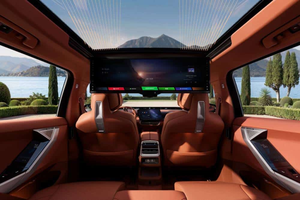https://autogreeknews.gr/wp-content/uploads/2026/07/new-bw-x5-and-ix5-lwb-5.jpg