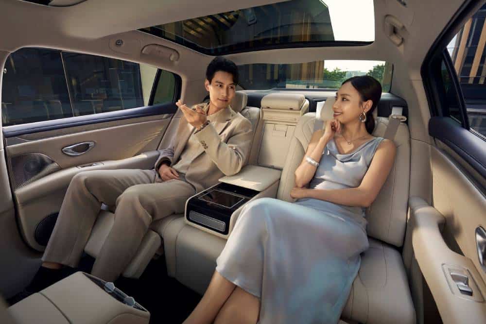 https://autogreeknews.gr/wp-content/uploads/2026/07/new-byd-seal-08-10.jpg