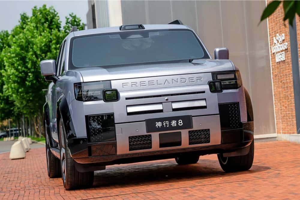 https://autogreeknews.gr/wp-content/uploads/2026/07/new-freelander-8-02.jpg