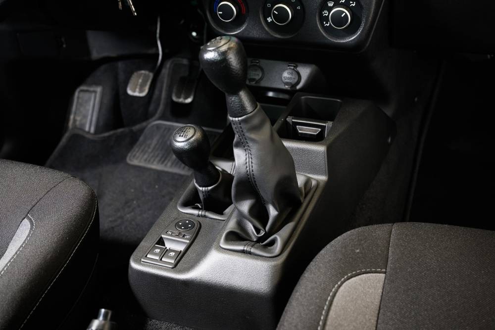 https://autogreeknews.gr/wp-content/uploads/2026/07/new-lada-niva-legend-12.jpg