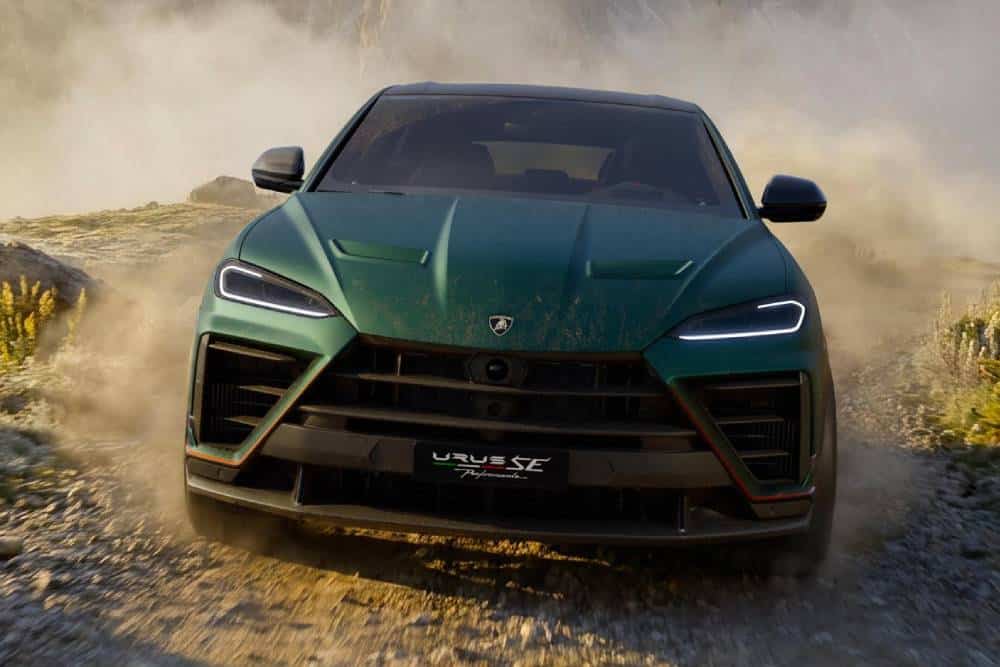 https://autogreeknews.gr/wp-content/uploads/2026/07/new-lamborghini-urus-performante-se-05.jpg