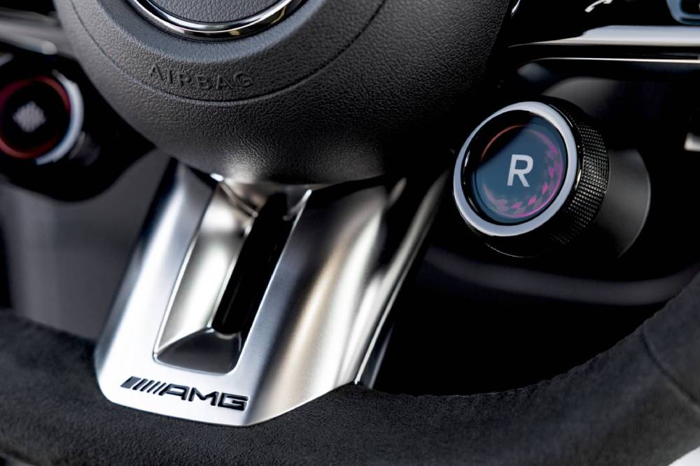 https://autogreeknews.gr/wp-content/uploads/2026/07/new-mercedes-cla-45-ev-8.jpg