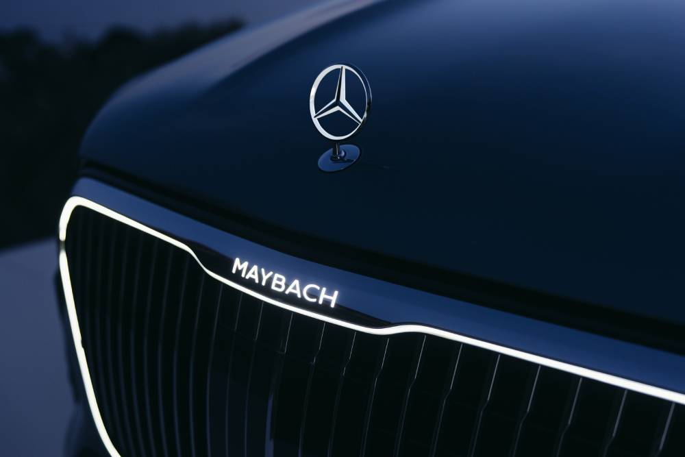 https://autogreeknews.gr/wp-content/uploads/2026/07/new-mercedes-maybach-gls-680-14.jpg