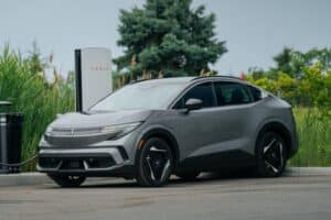 Το νέο Mitsubishi Eclipse Sportback ανοίγει την πόρτα στην Tesla